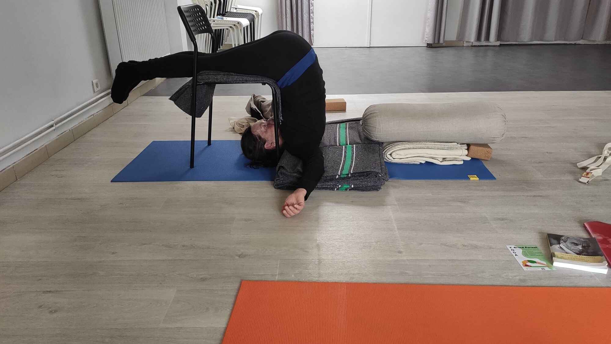 halasana avec supports 2025